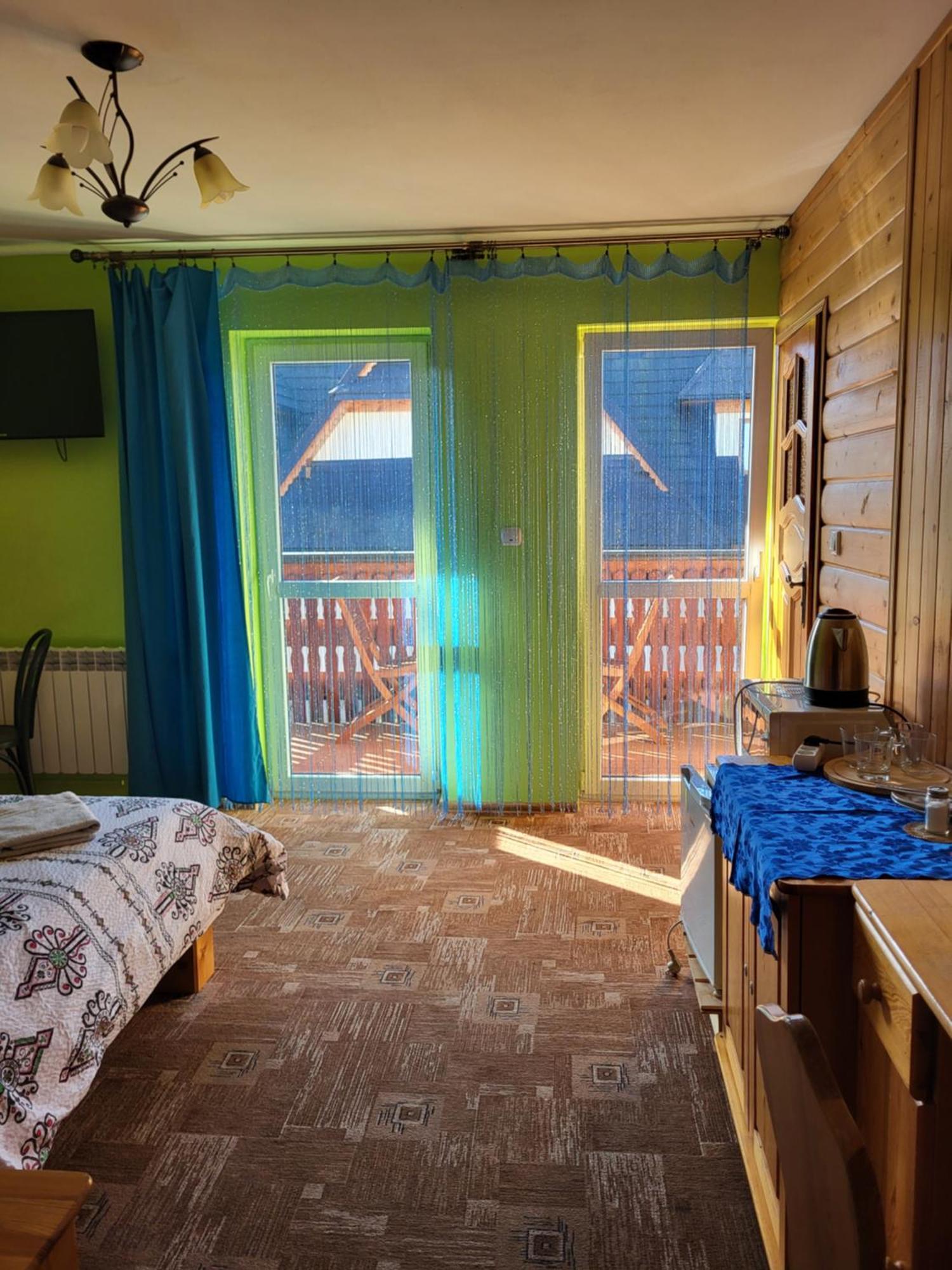 Apartamenty I Pokoje Goscinne Nowita Zakopane Exterior foto