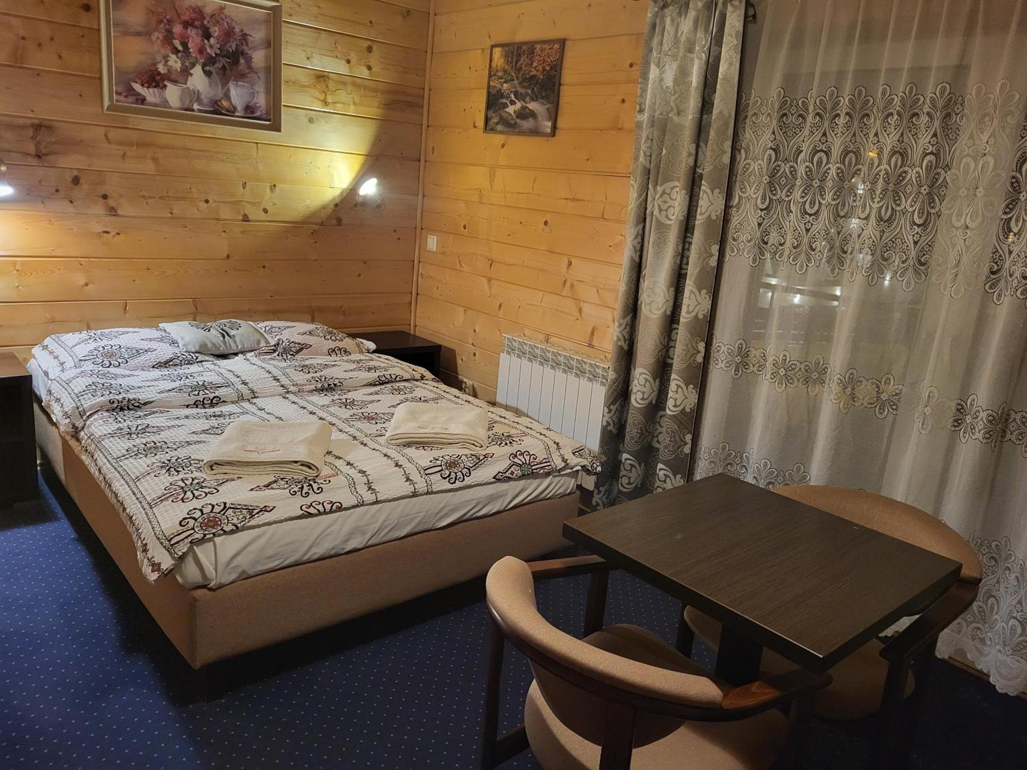 Apartamenty I Pokoje Goscinne Nowita Zakopane Quarto foto