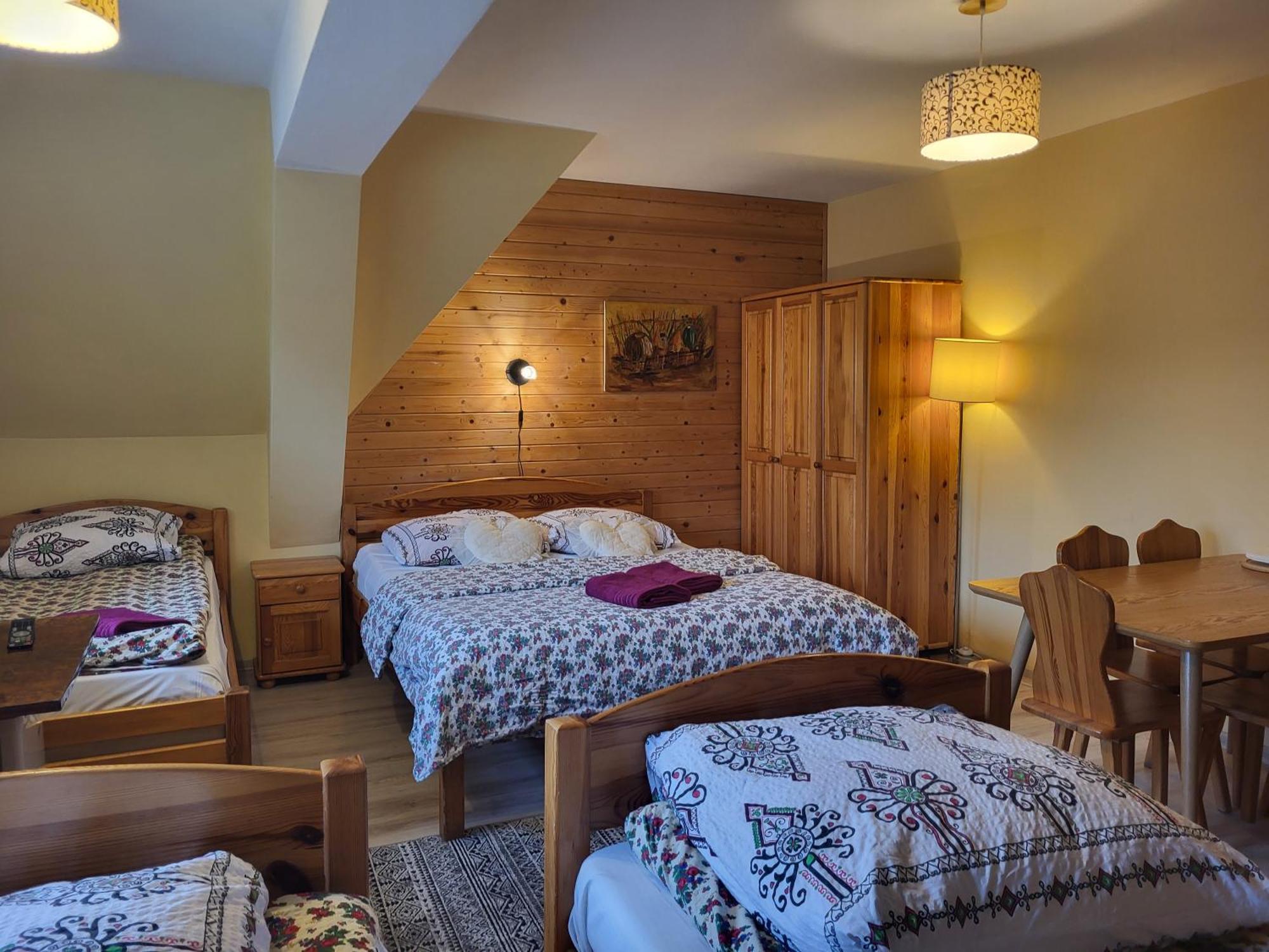 Apartamenty I Pokoje Goscinne Nowita Zakopane Quarto foto